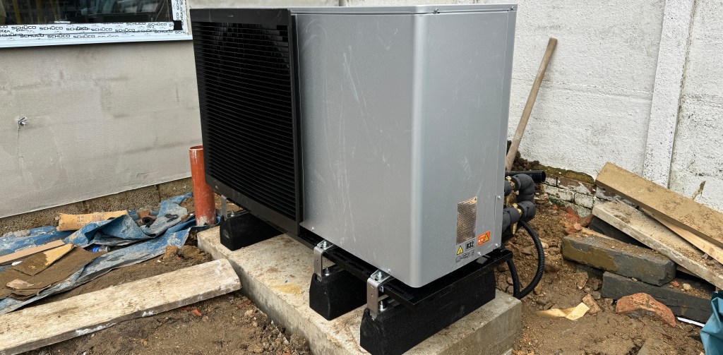 Medium Daikin Heatpump